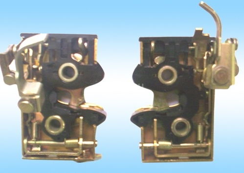 06年福特翼虎右前门锁块采购